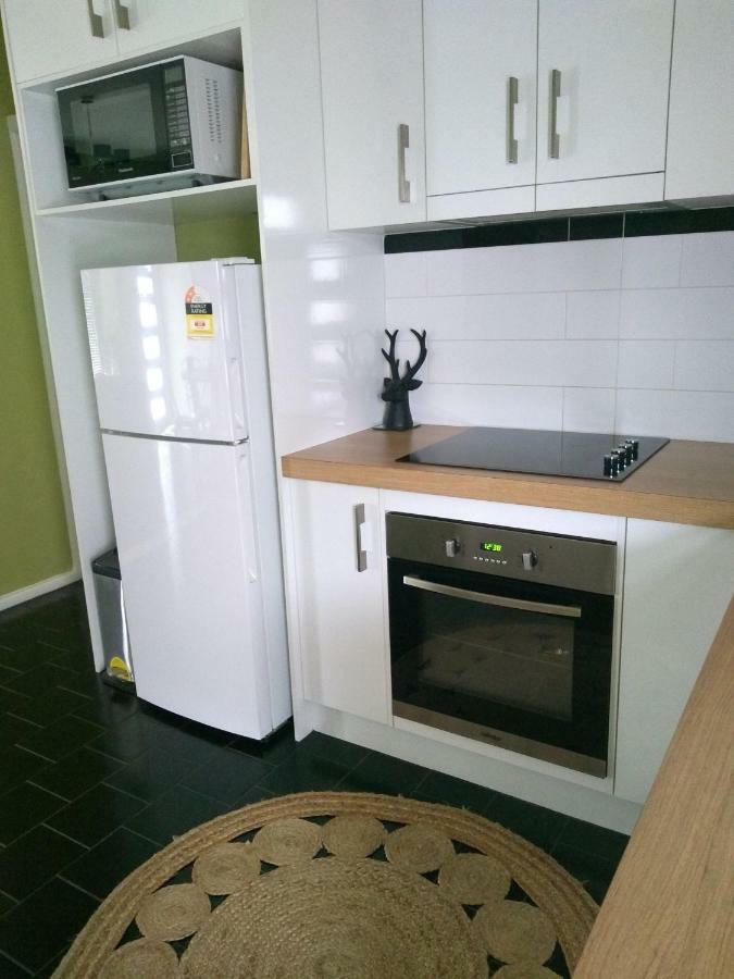 Kindred Studio Apartments Leeton Buitenkant foto